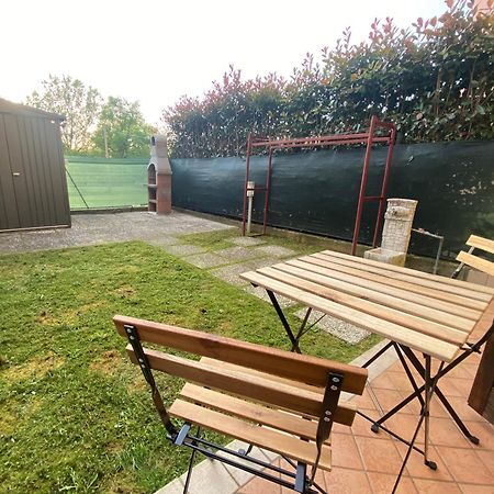 Ferienwohnung Un Nido Di Campagna! Orentano Exterior foto